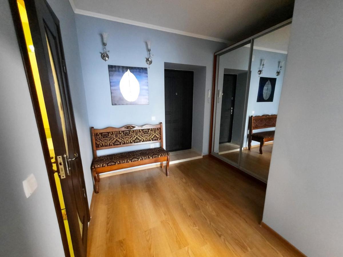 Lux.Ap4You.If Ivano-Frankivsk Exterior foto